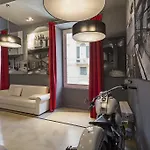 بيت ضيافة Loft Garibaldi كيافاري