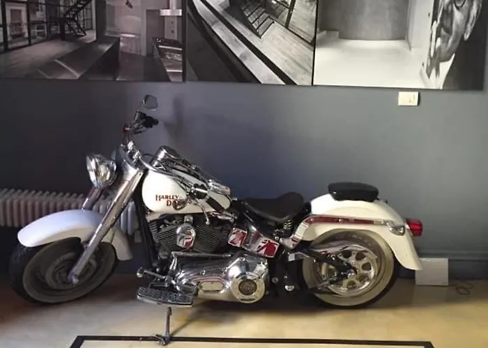 Loft Garibaldi And 게스트하우스 3*