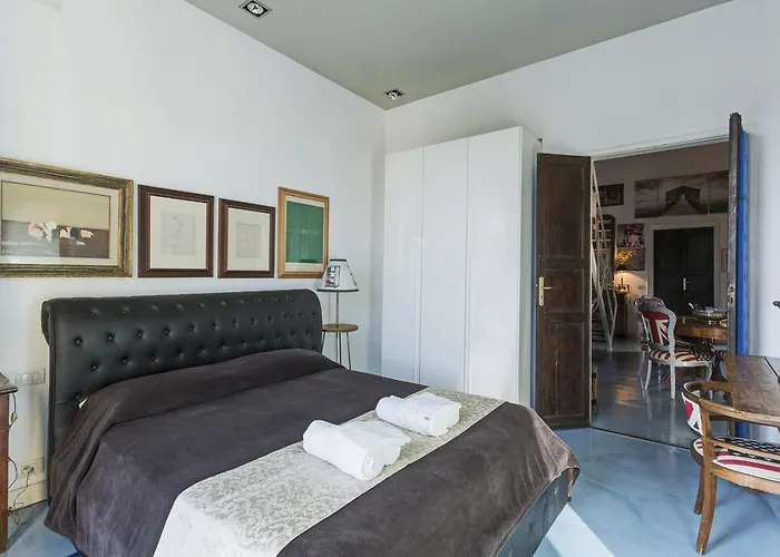 Loft Garibaldi And 게스트하우스 키아바리